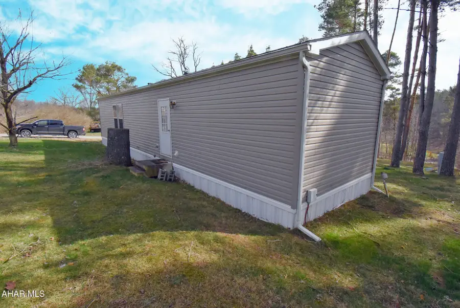 121 Spruce Drive, Johnstown, PA 15905 - #3