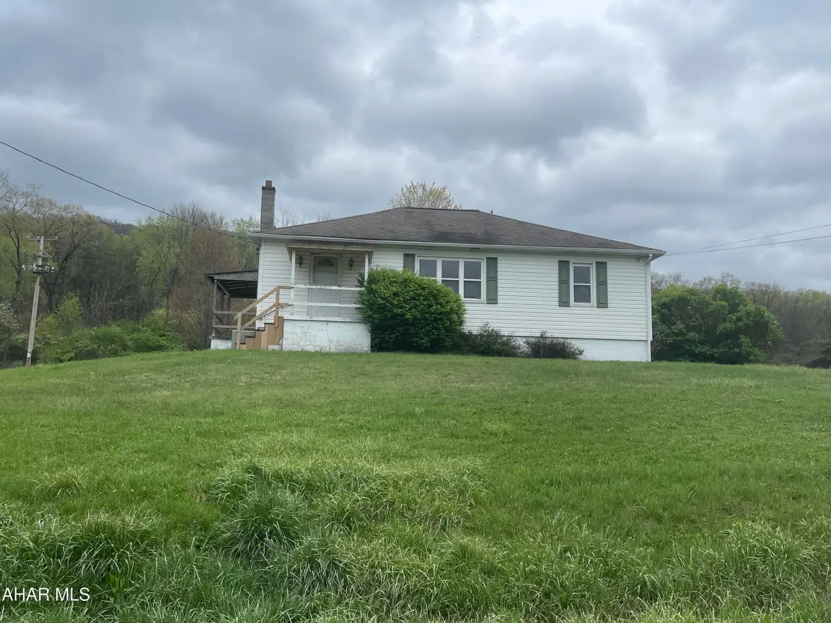 1106 Townview Lane, Claysburg, PA 16625 - #1