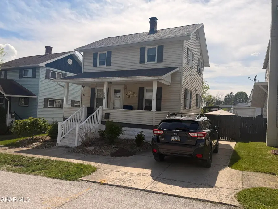 615 Condron Street, Hollidaysburg, PA 16648 - #2