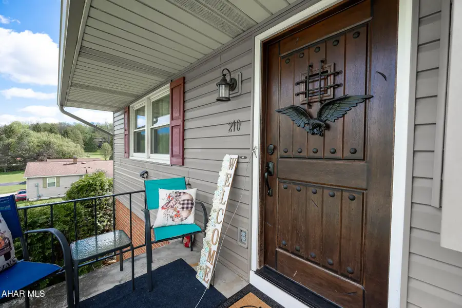 210 Fay Street, Hollidaysburg, PA 16648 - #3