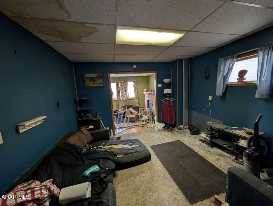 125 E 4th Avenue, Altoona, PA 16602 - #3