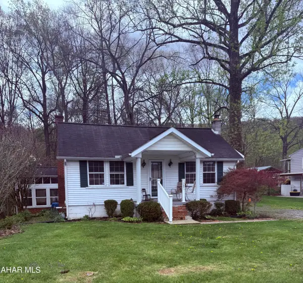 1281 Foot Of Ten Road, Duncansville, PA 16635