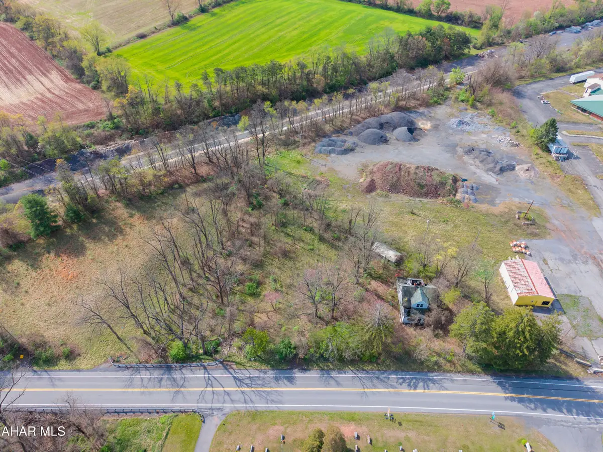 16654 Lincoln Highway, Breezewood, PA 15533 - #1