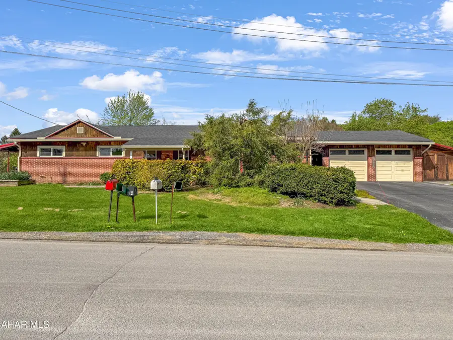 389 Ridgeview Lane, Johnstown, PA 15909 - #2