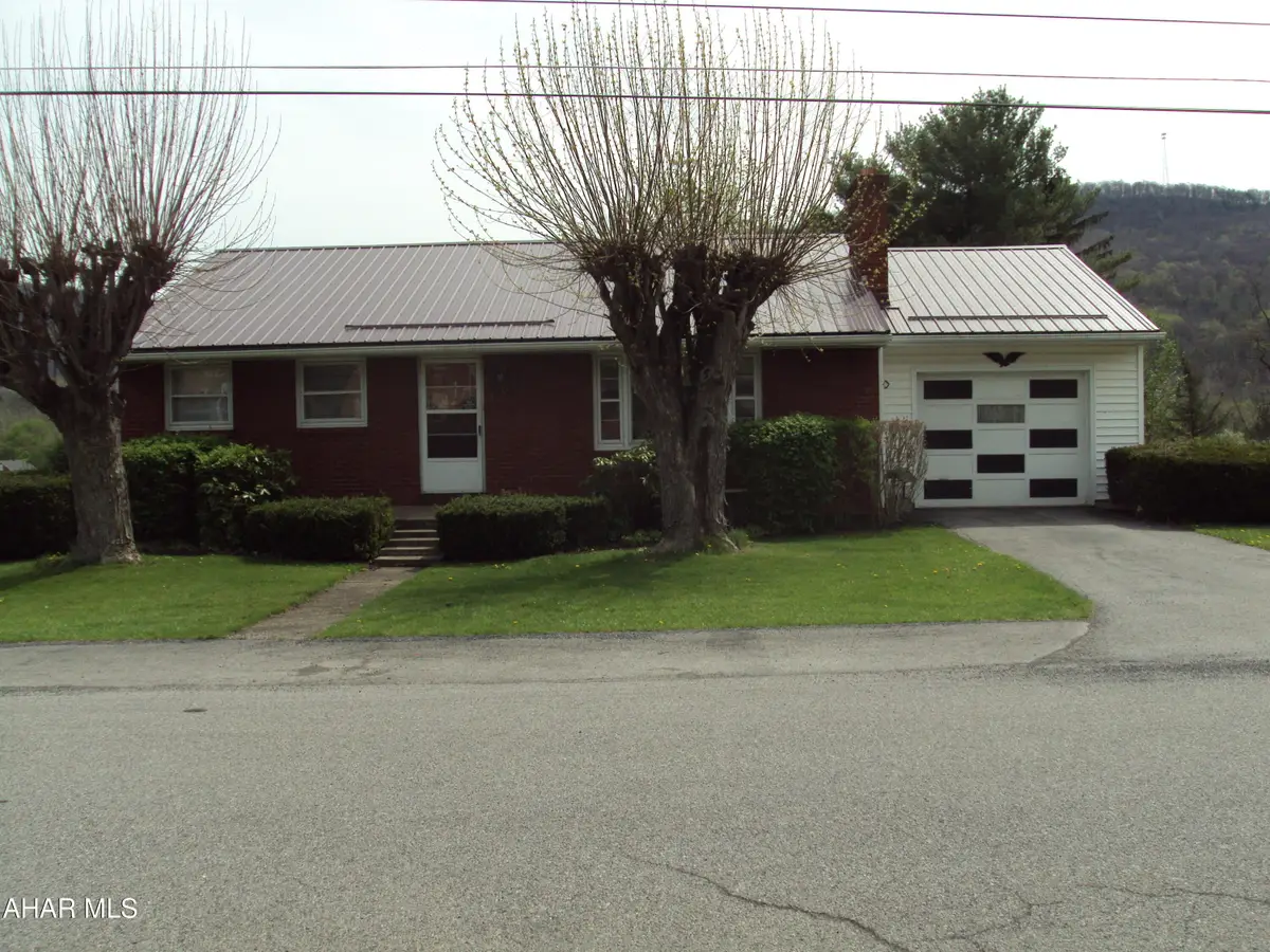 221 Mt. Pleasant Street, East Freedom, PA 16637 - #1