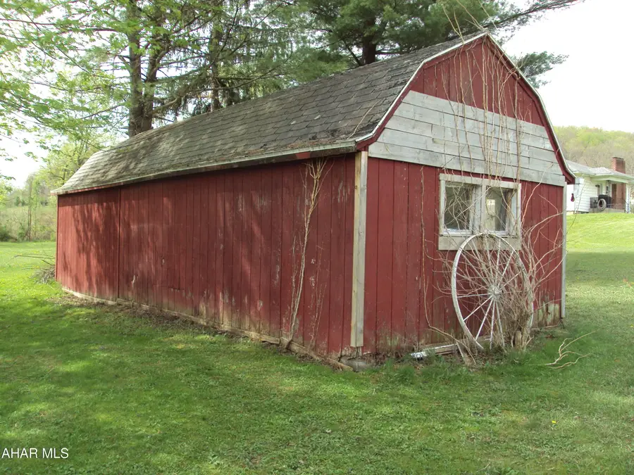 221 Mt. Pleasant Street, East Freedom, PA 16637 - #3