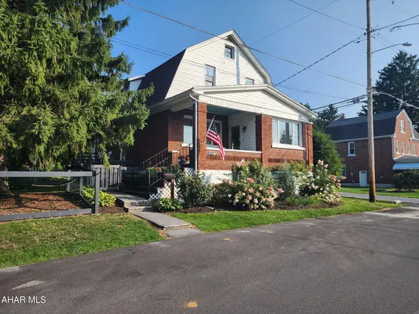 1327 Jackson Avenue, Altoona, PA 16602