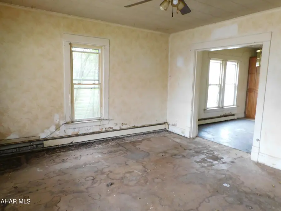 1903 19th Street, Altoona, PA 16601 - #3