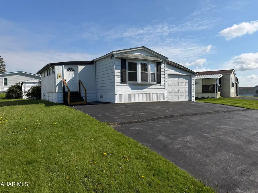 122 Horseshoe Drive, Ebensburg, PA 15931 - #2