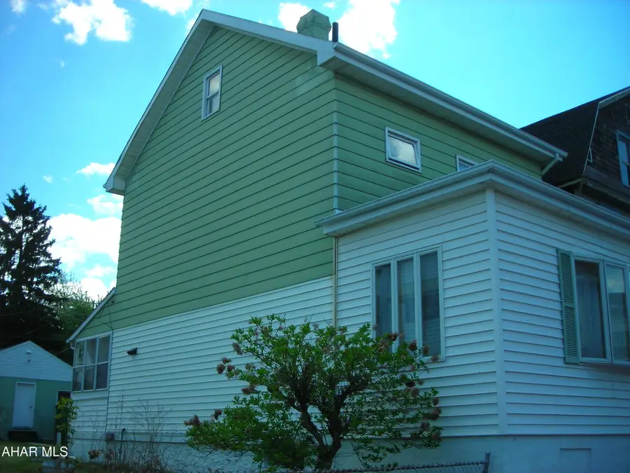 517 5th Avenue, Altoona, PA 16602 - #2