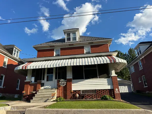 508 Walnut Street, Roaring Spring, PA 16673