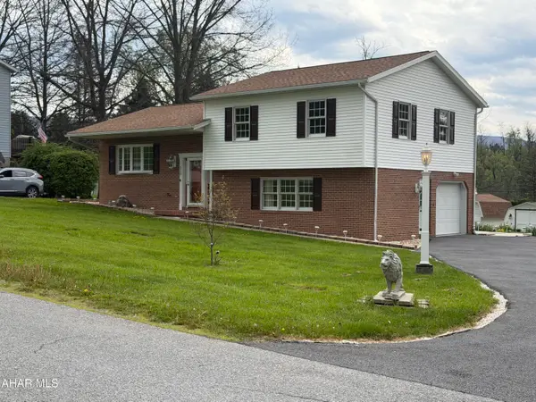 118 Sarah Drive, Altoona, PA 16601