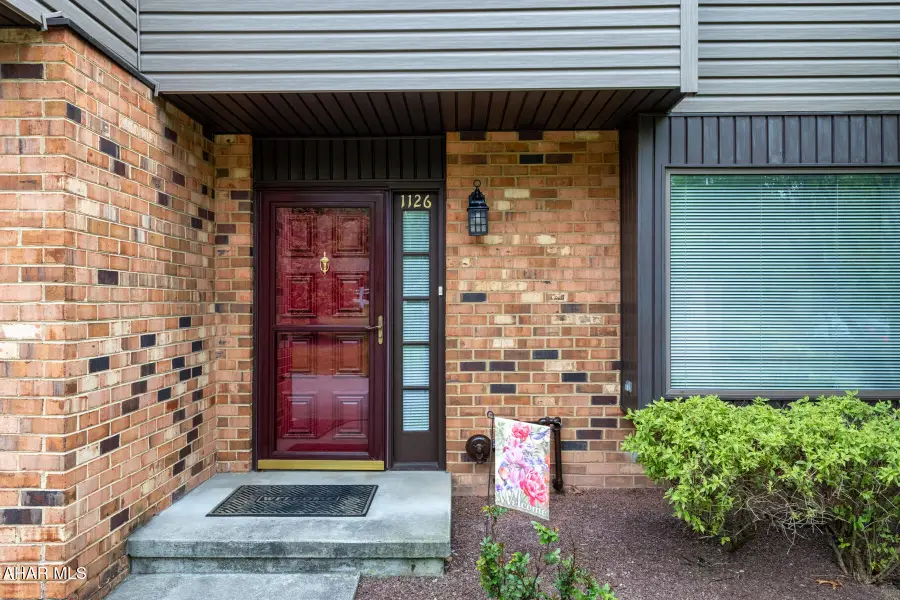 1126 Fairway Townhouse Lane, Hollidaysburg, PA 16648 - #2