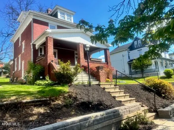 1111 Walnut Street, Hollidaysburg, PA 16648