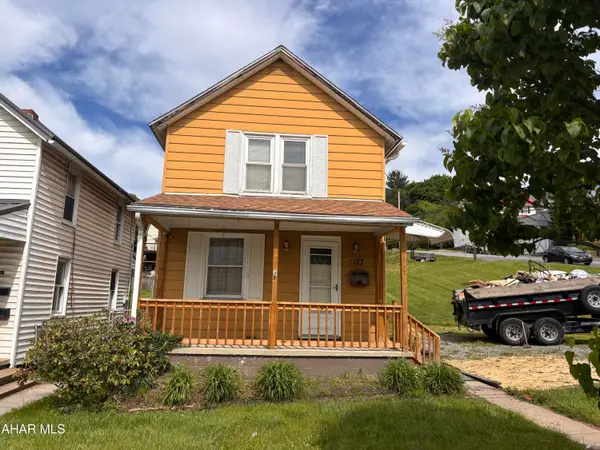 1127 N 4th Avenue, Altoona, PA 16601