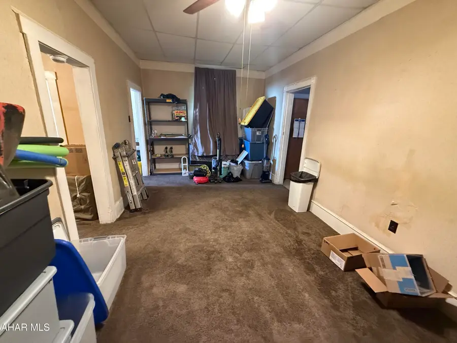 629 N 7th Avenue, Altoona, PA 16601 - #3