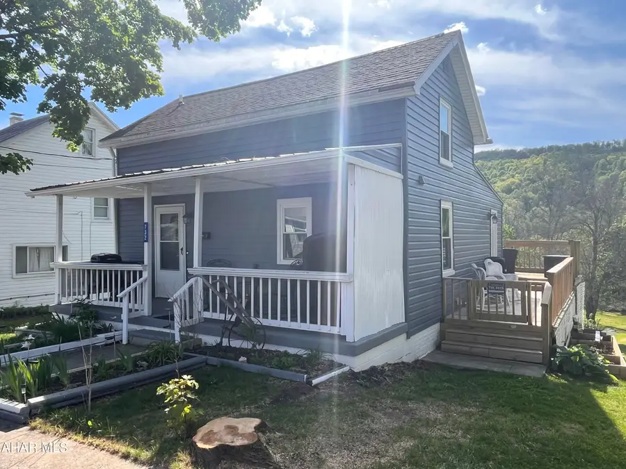 732 Sugar Street, Roaring Spring, PA 16673 - #2