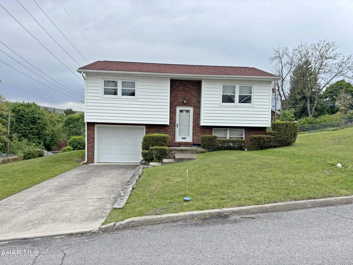 2401 13th Avenue, Altoona, PA 16601 - #1