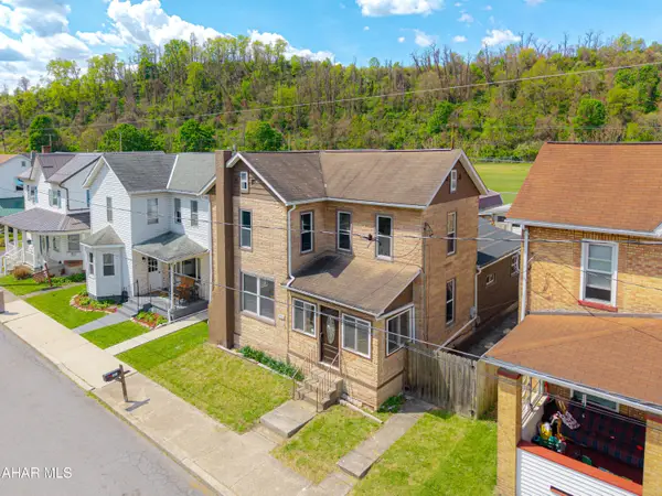 2957 2nd Avenue, Hyndman, PA 15545