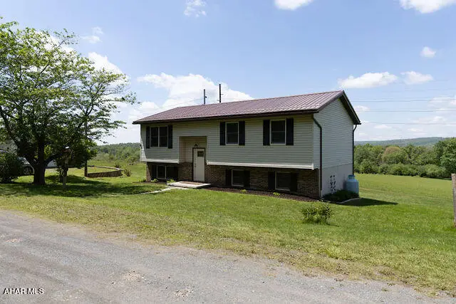 148 Pointer Street, Mineral Point, PA 15942 - #2