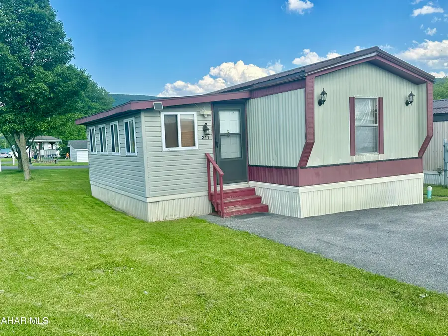 211 Allen Lane, Duncansville, PA 16635 - #2