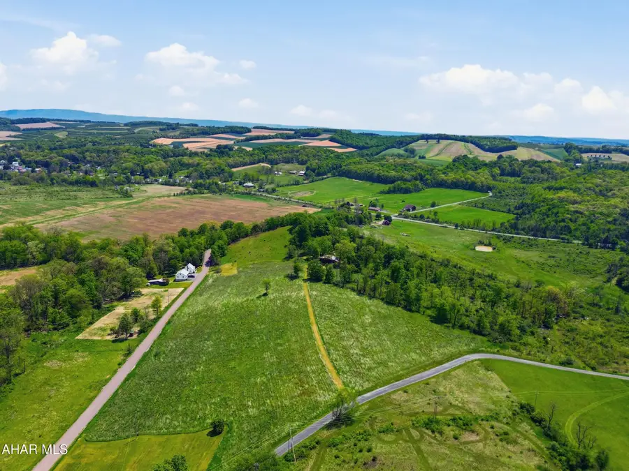 2039 Bethel Hollow Road, New Paris, PA 15554 - #2