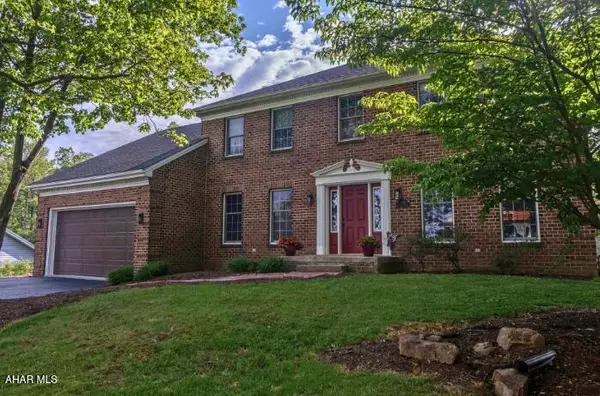 351 Coventry Court, Hollidaysburg, PA 16648
