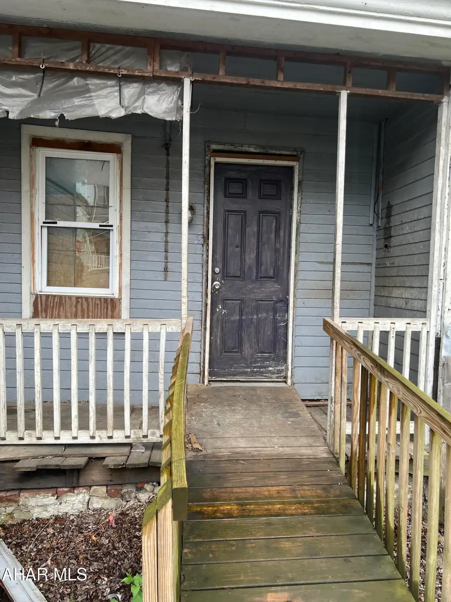 504 10th Street, Altoona, PA 16602 - #3