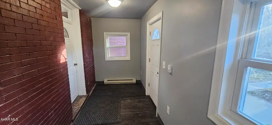 913 6th Avenue, Altoona, PA 16602 - #2