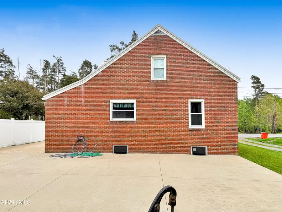 222 Route 403 Highway, Strongstown, PA 15957 - #3