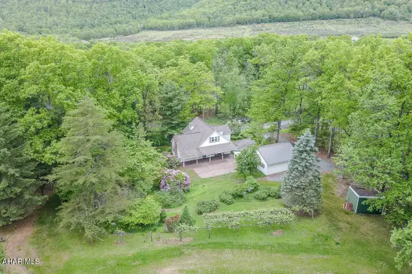 1834 Decker Hollow Road, Tyrone, PA 16686