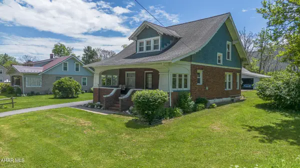 839 Juniata River Road, Williamsburg, PA 16693