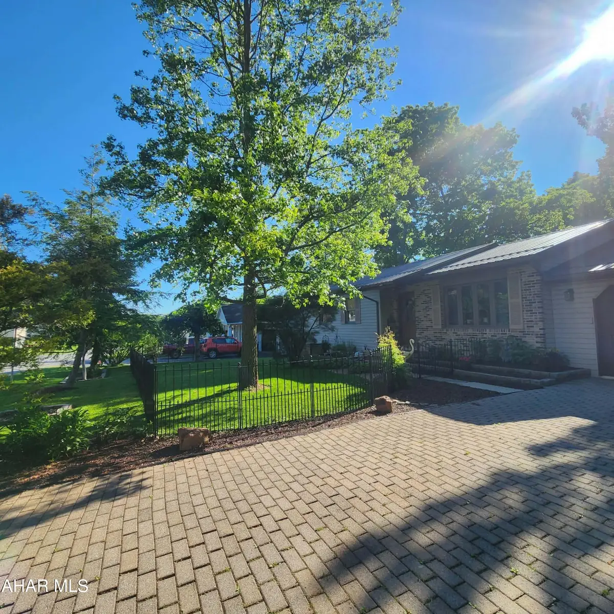 1641 Saint Francis Lane, Altoona, PA 16602 - #1