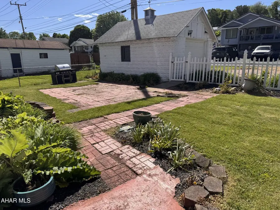 502 Pleasant Valley Boulevard, Altoona, PA 16602 - #3