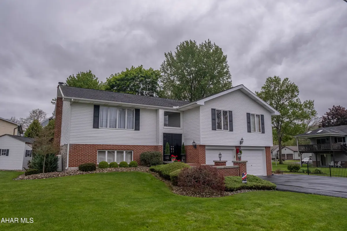 800 S 6th Street, Clearfield, PA 16830 - #1