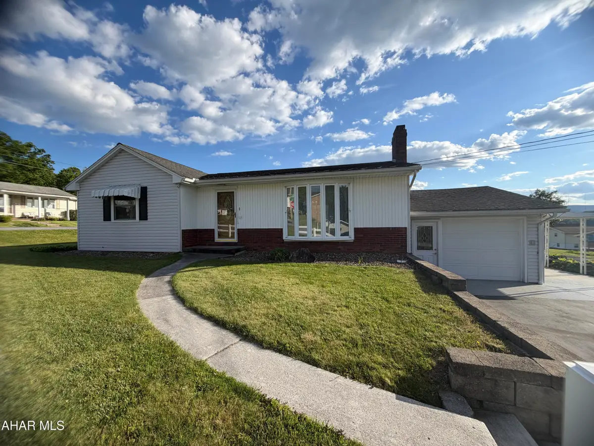 1400 Polk Avenue, Altoona, PA 16602 - #1