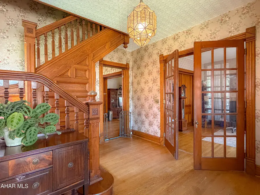 238 E Penn Street, Bedford, PA 15522 - #3