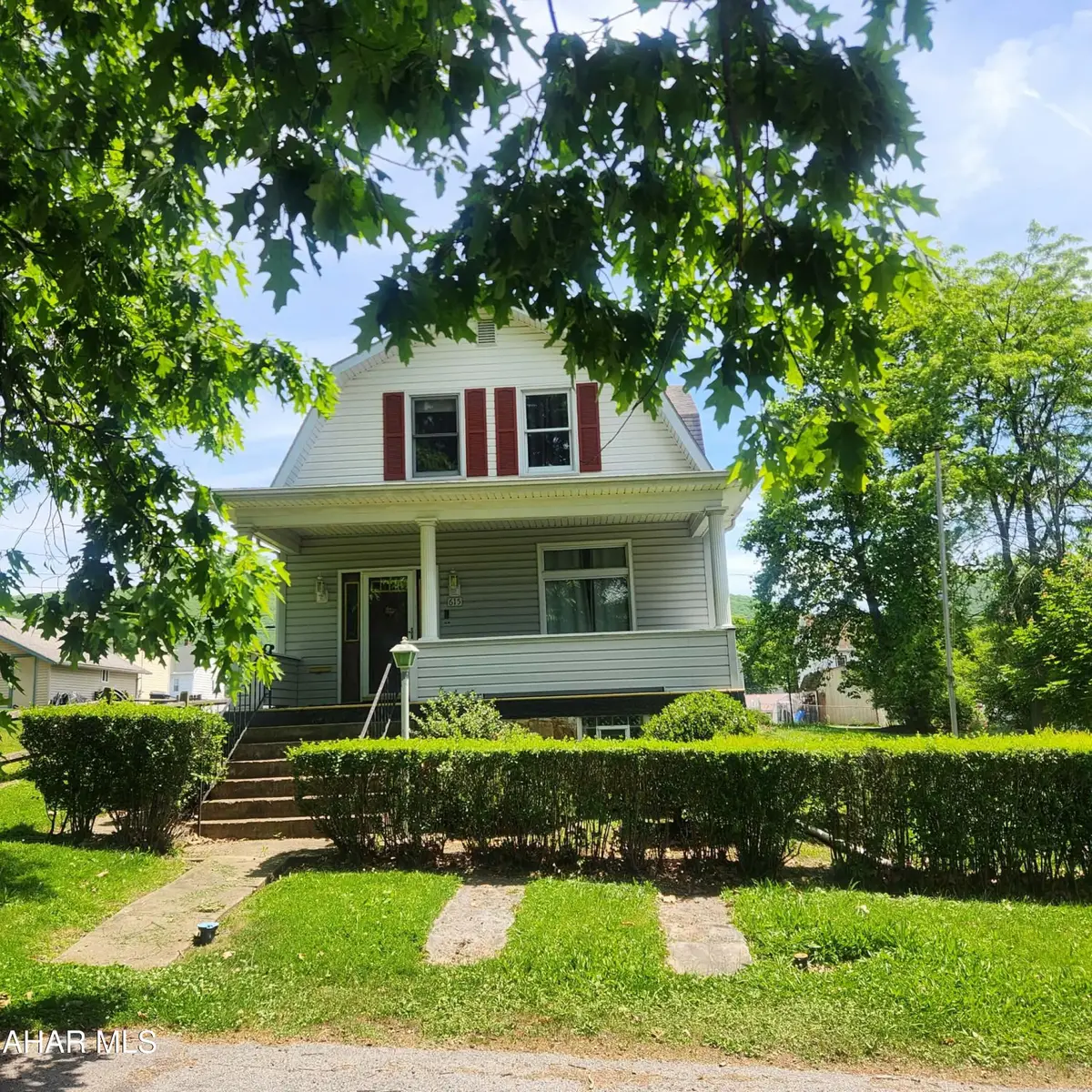 615 E Logan Avenue, Altoona, PA 16602 - #1