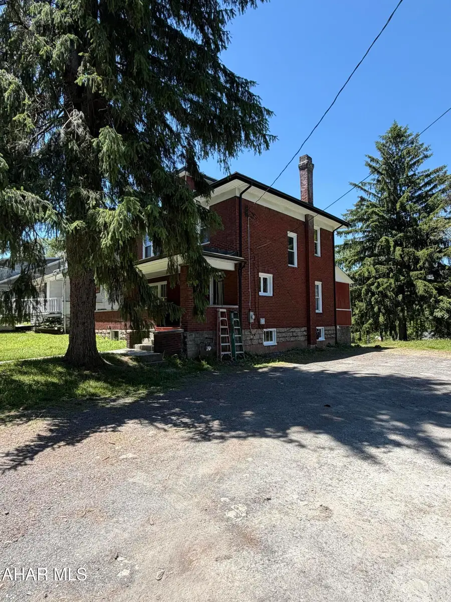 1220 W 2nd Street, Cresson, PA 16630 - #2