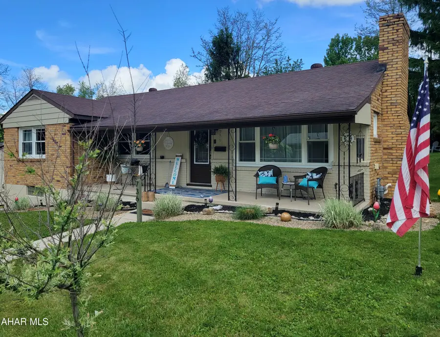 736 N Spruce Street, Ebensburg, PA 15931 - #2