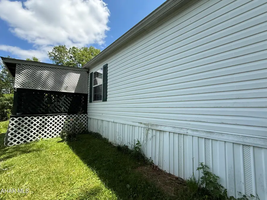 650 Clairmont Drive, Altoona, PA 16601 - #3