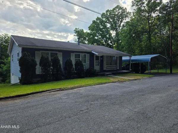 335 6th Street, Tyrone, PA 16686