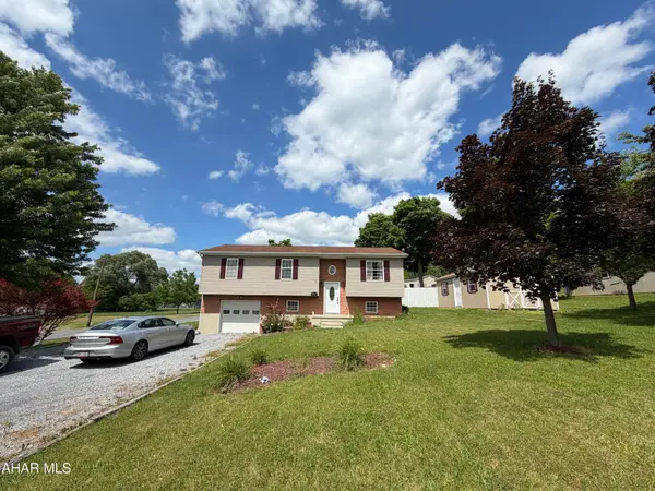 542 Oakdale Road, Claysburg, PA 16625
