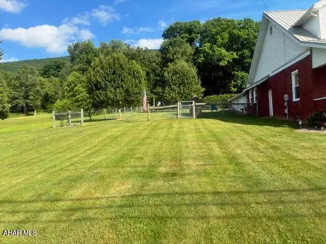 1736 Reservoir Road, Hollidaysburg, PA 16648 - #3