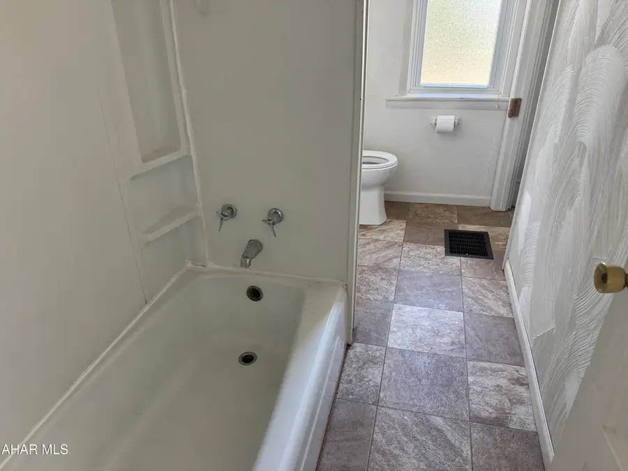 308 4th Street, Altoona, PA 16602 - #2