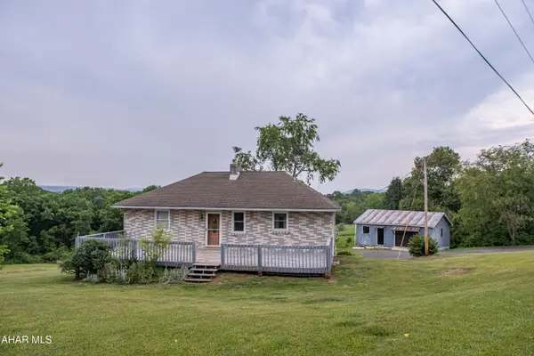264 Cromwell Ridge Road, Hustontown, PA 17229