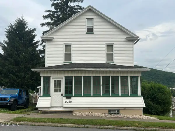2200 Adams Avenue, Tyrone, PA 16686