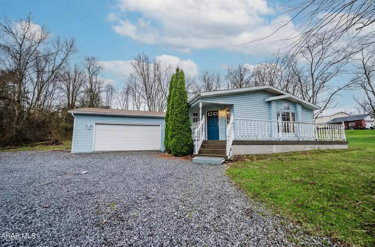 414 Pasture Lane, Johnstown, PA 15909 - #1