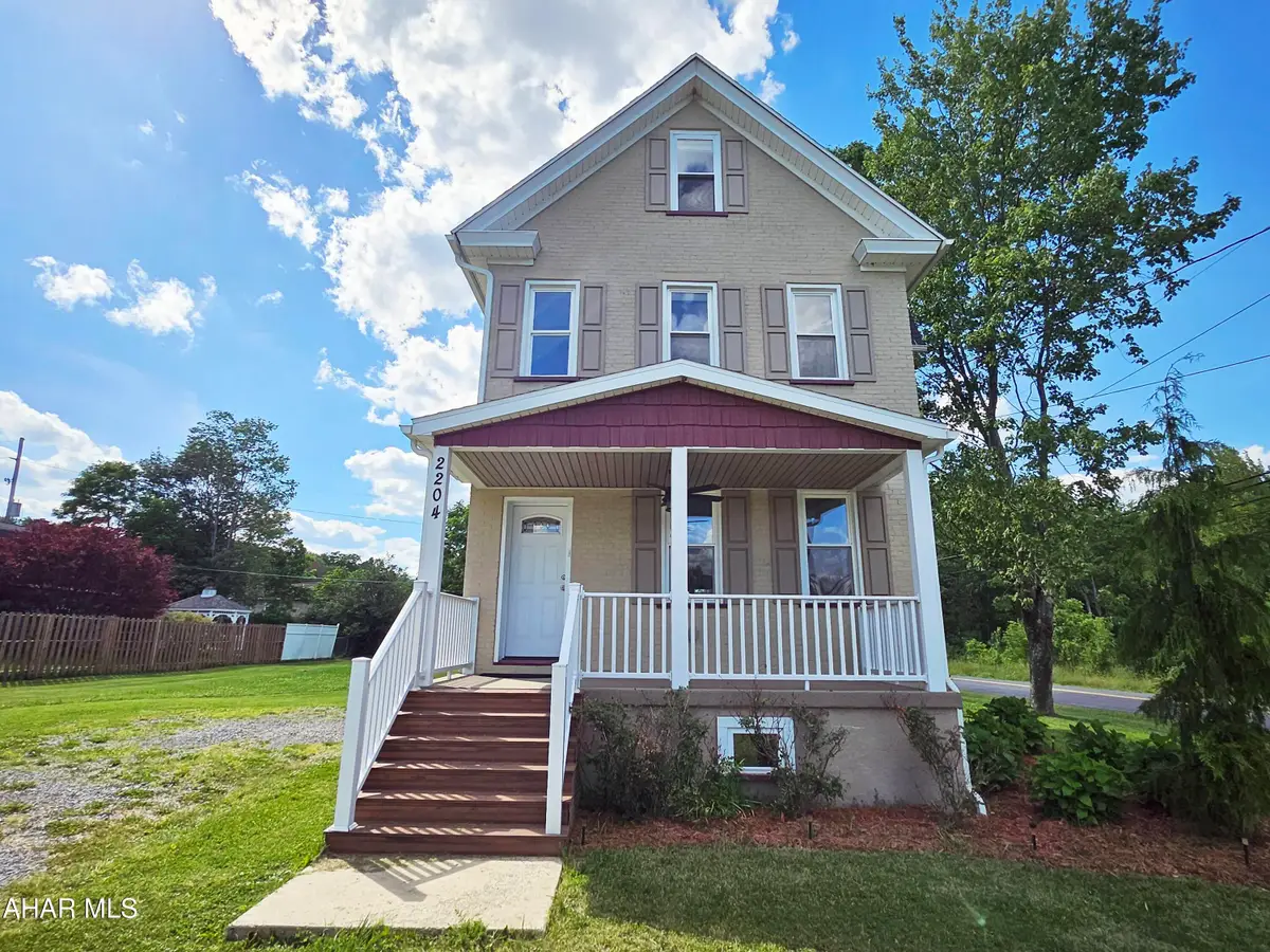 2204 W 12 Street, Tyrone, PA 16686 - #1
