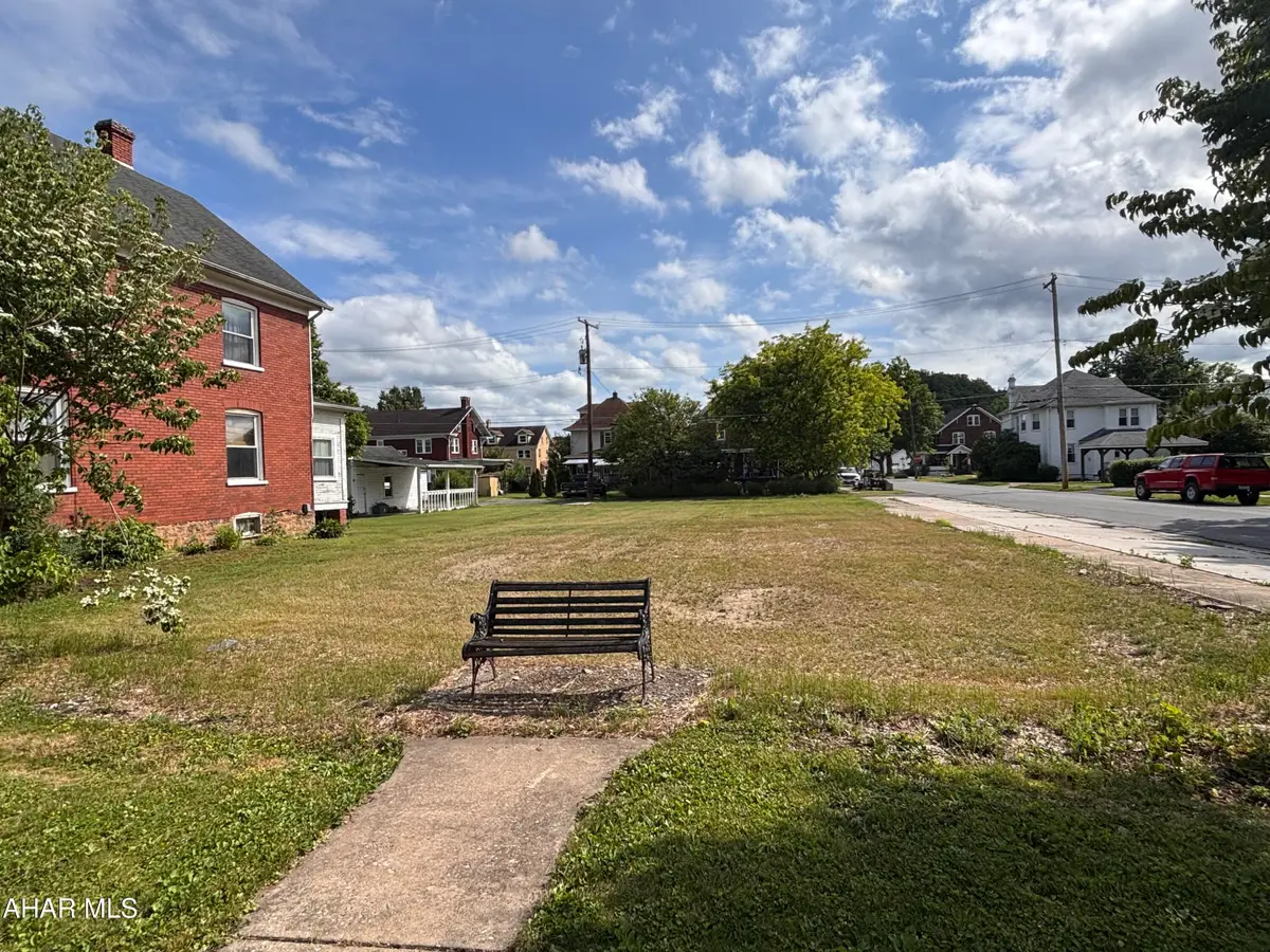 526 Martin Street, Bellwood, PA 16617 - #1